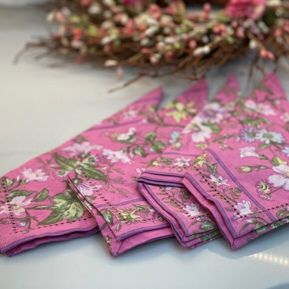 Romantic Floral Table Napkins -NEW-Rosé Rocket Fuel - Picture 1 of 9